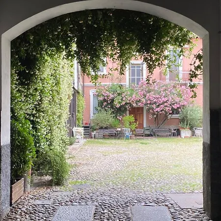 Antica Corte Milanese 3*